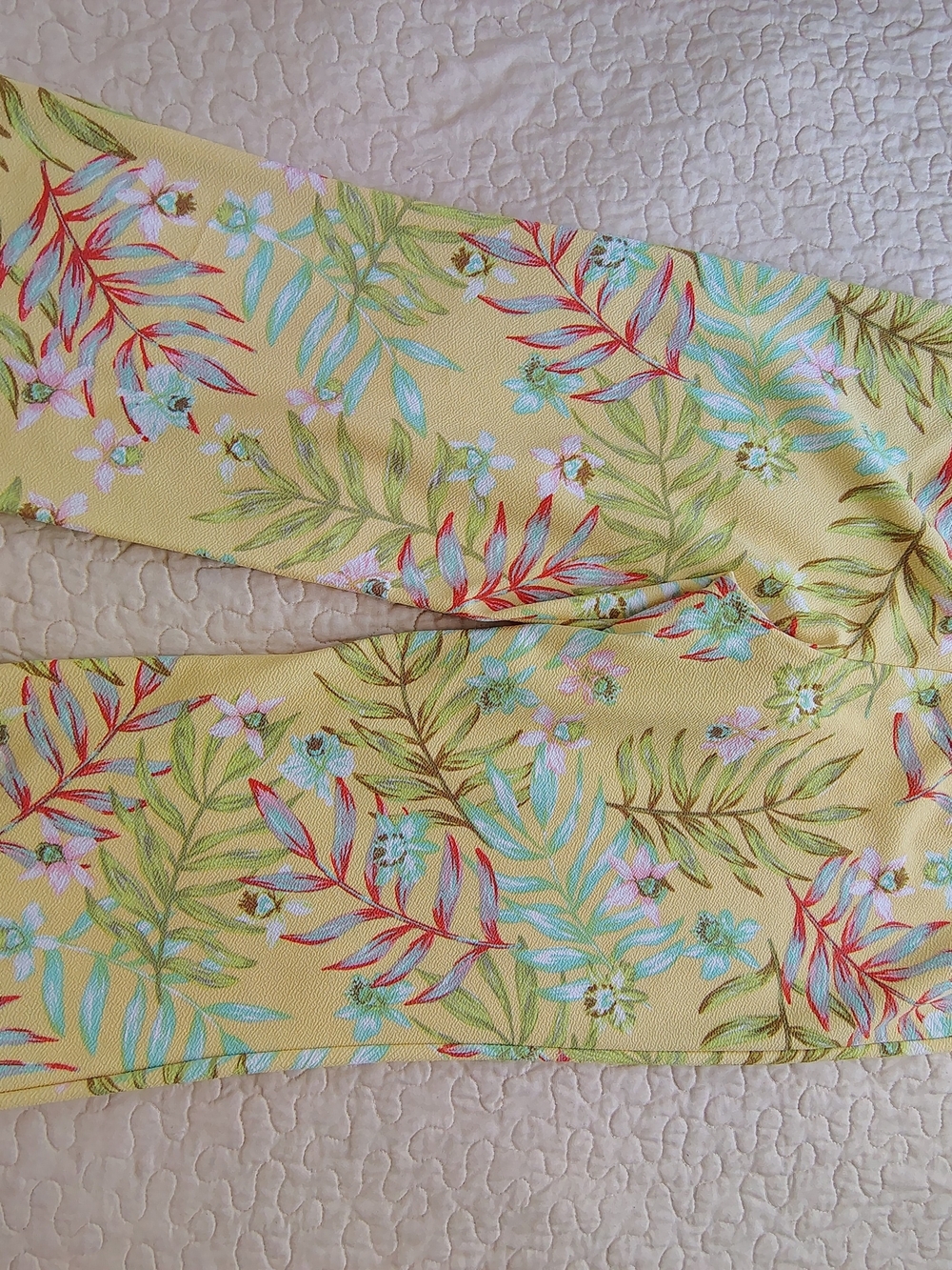 No Boundaries Yellow Tropical Pants Set Size XXL. - Picture 7 of 13